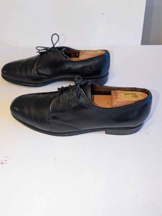 Allen Edmonds \